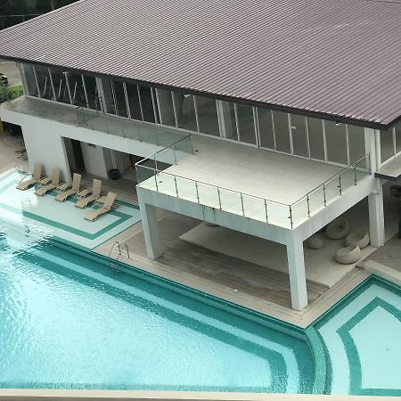 Mivesa Garden Residences By Cec セブ市 エクステリア 写真