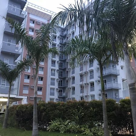 Mivesa Garden Residences By Cec セブ市 エクステリア 写真